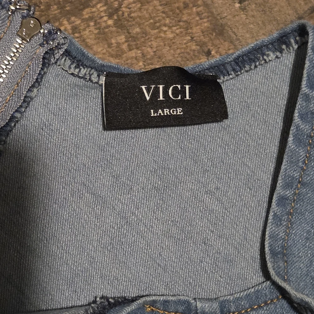 Vici Collection 'Shout Out To You' Denim Bodycon Sleeveless Dress L - Picture 6 of 10